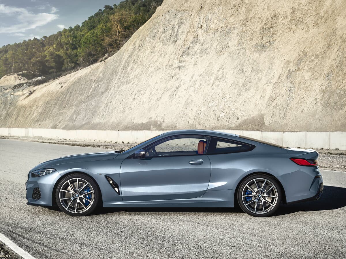 BMW 8 seriyası II (G14/G15/G16) — Yandan