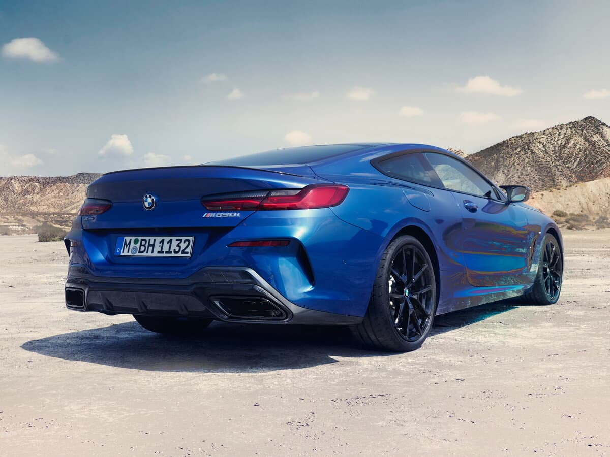 BMW 8 seriyası II (G14/G15/G16) Restayling — 3/4 arxadan