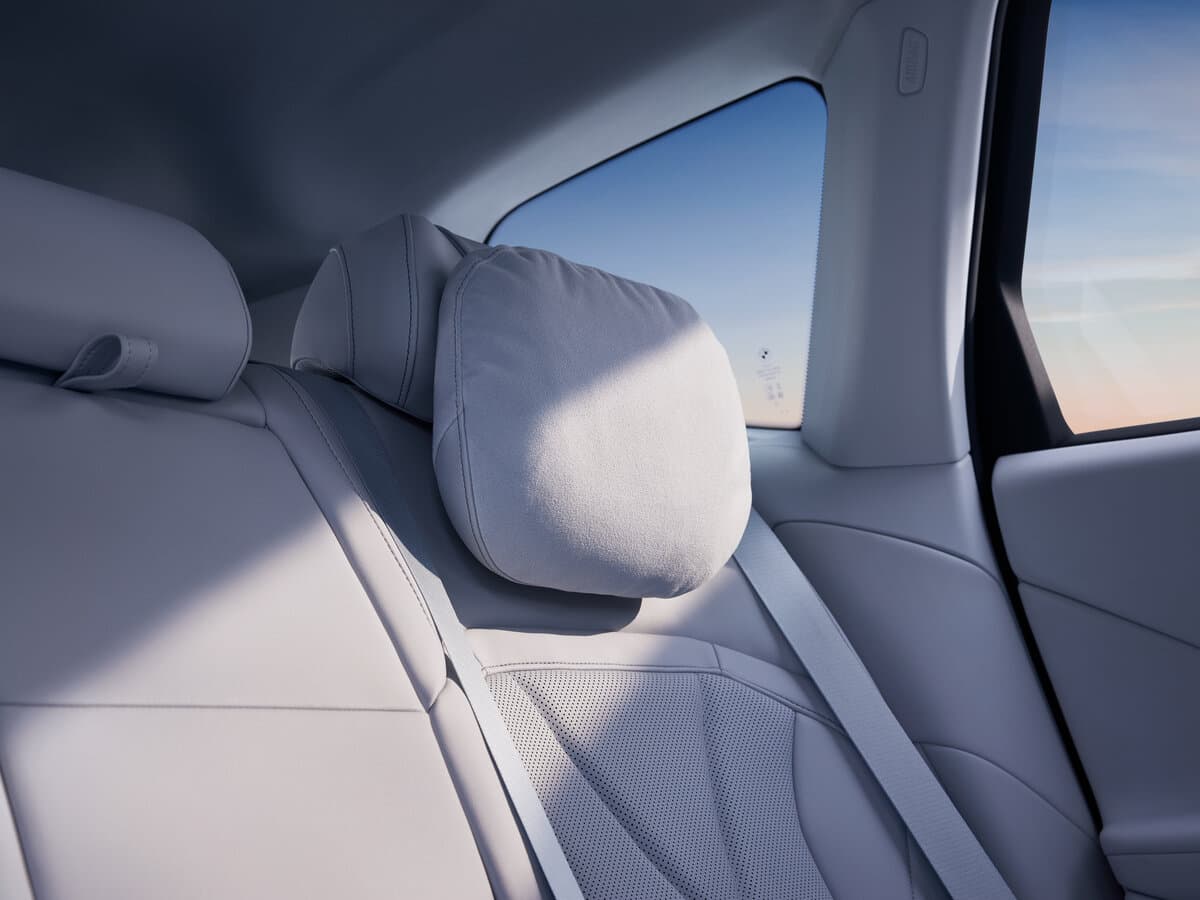 BMW iX3 II — Salon, öndən