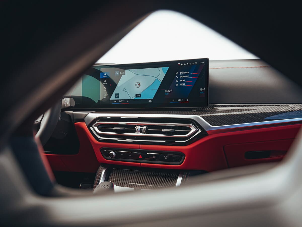 BMW M3 VI (G80) — Salon, öndən