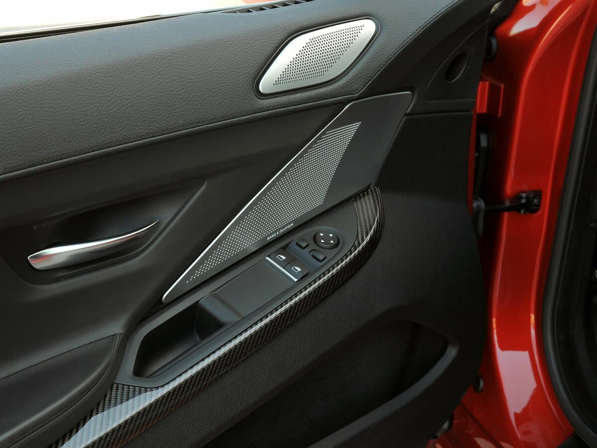 BMW M6 III (F06/F13/F12) — Qapı