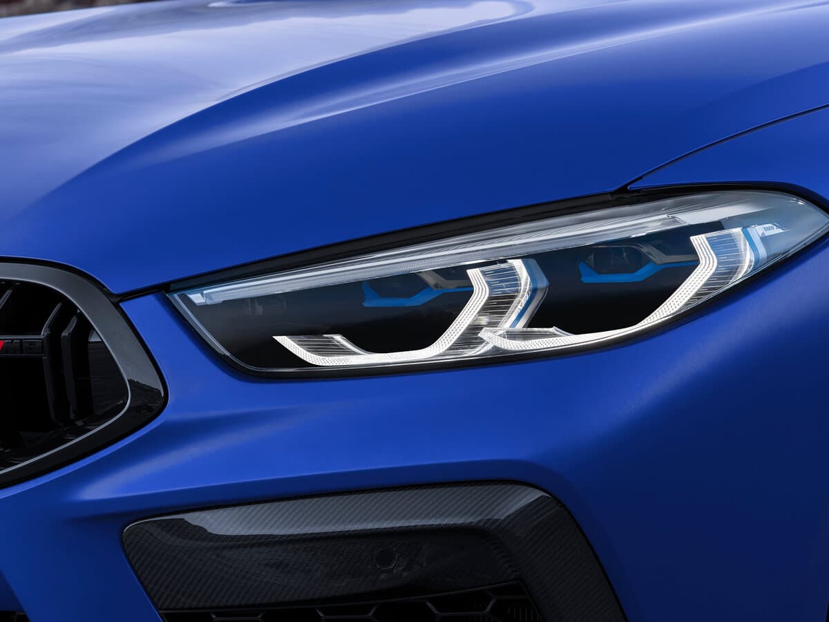BMW M8 I (F91/F92/F93) — Fara