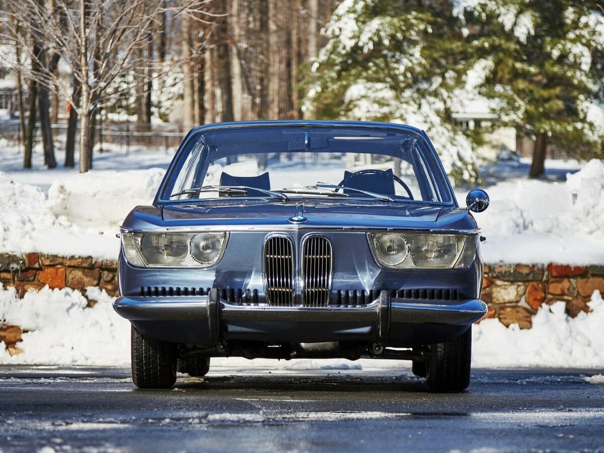 BMW New Class 2000 C/CA/CS — Öndən