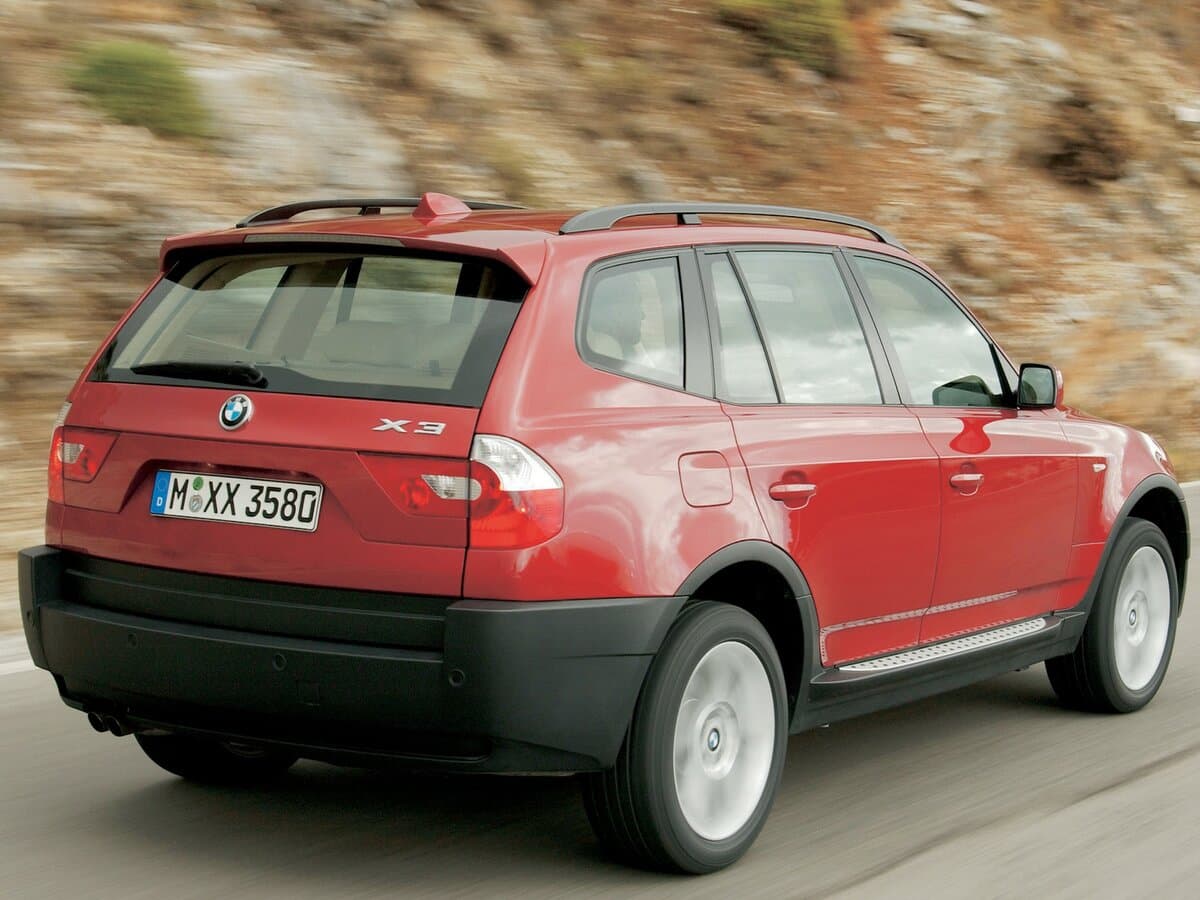 BMW X3 I (E83) — 3/4 arxadan