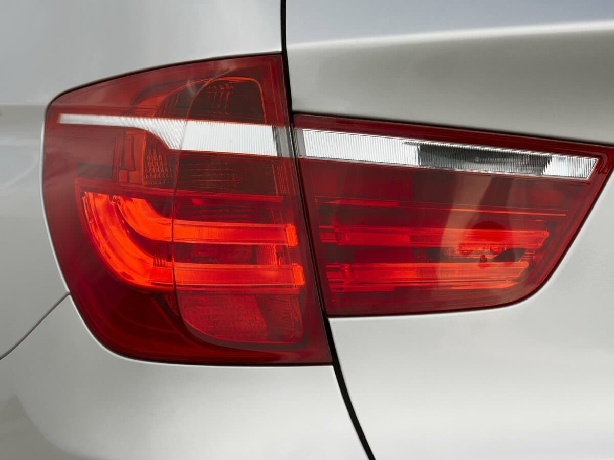 BMW X3 II (F25) — Detal