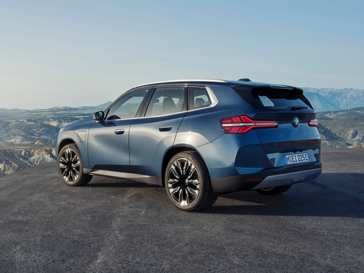 BMW X3 IV (G45/G48) — 3/4 arxadan