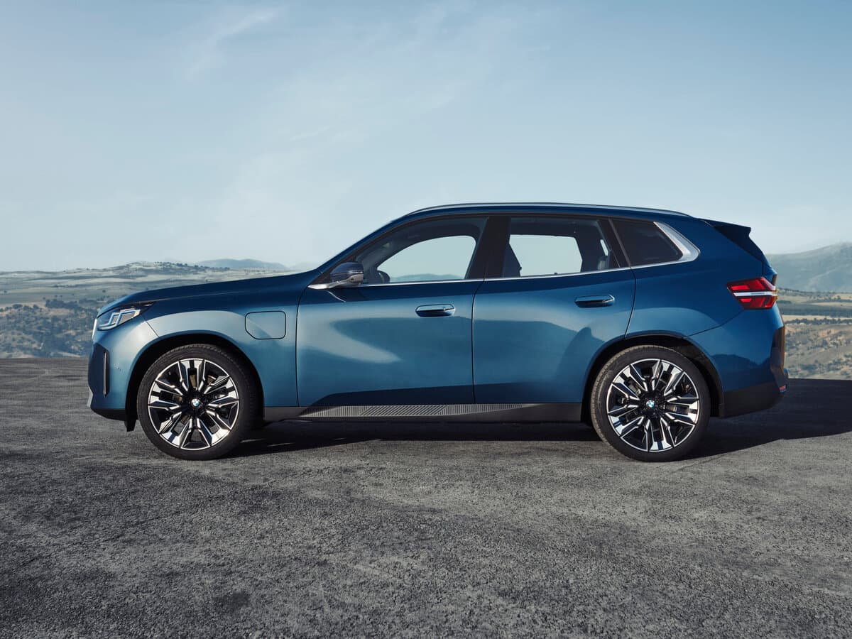 BMW X3 IV (G45/G48) — Yandan
