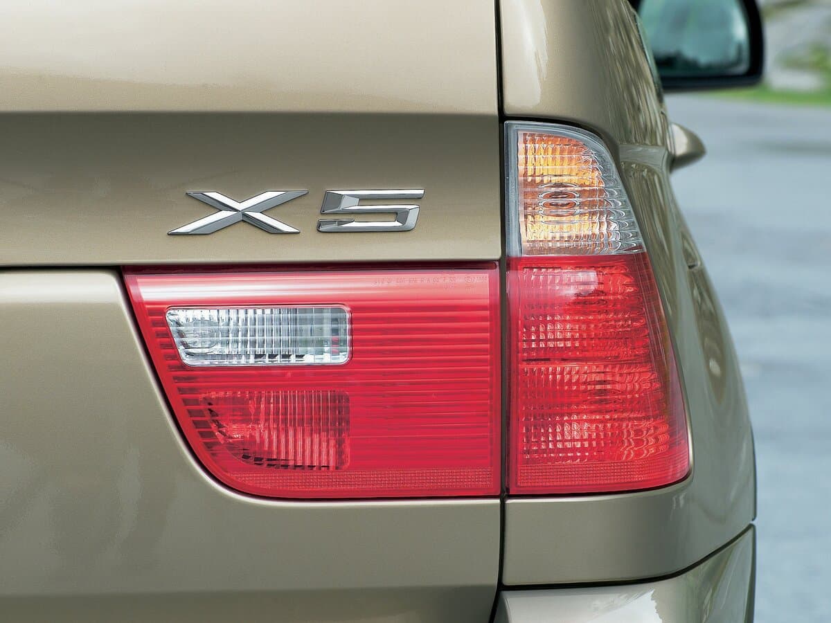 BMW X5 I (E53) Restayling — Detal