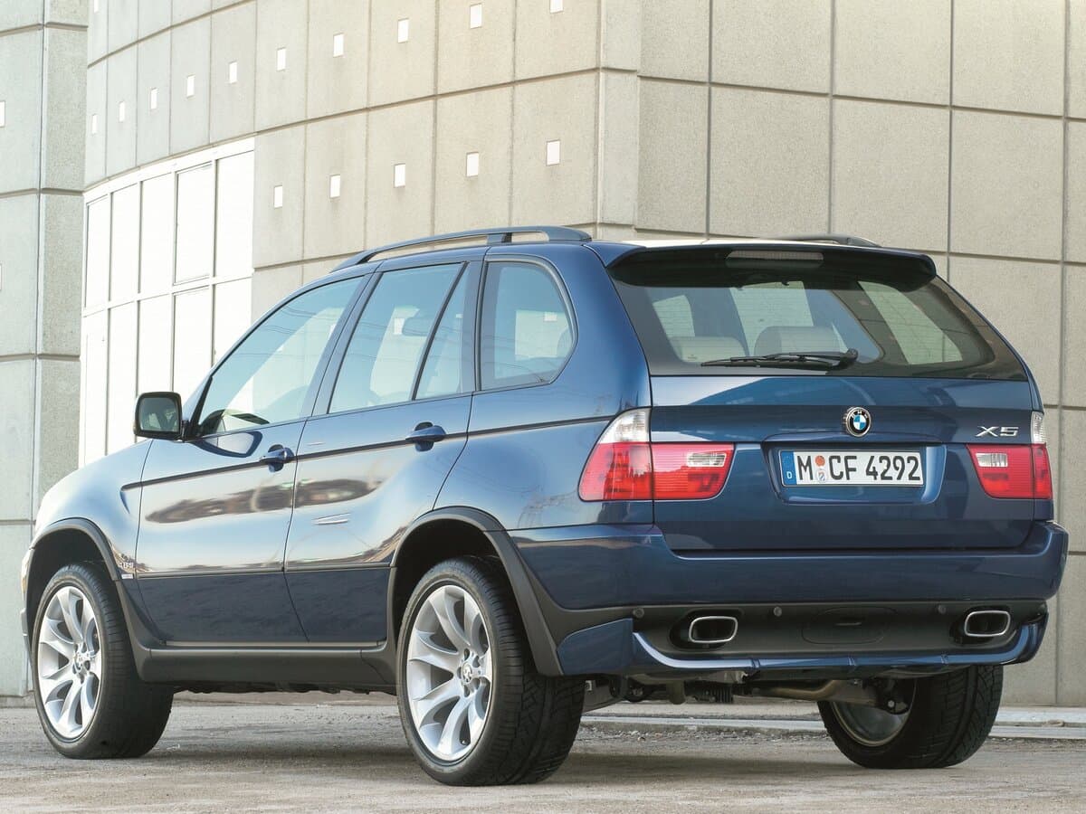 BMW X5 I (E53) Restayling — 3/4 arxadan