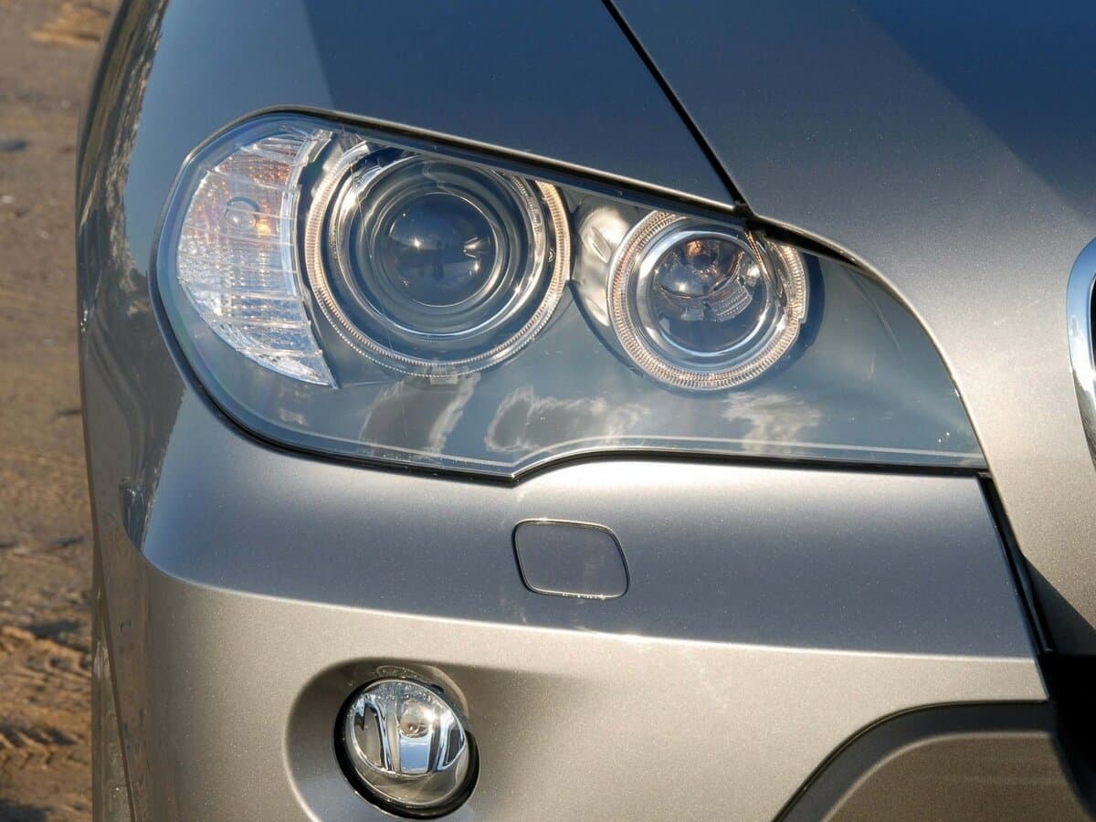 BMW X5 II (E70) — Fara