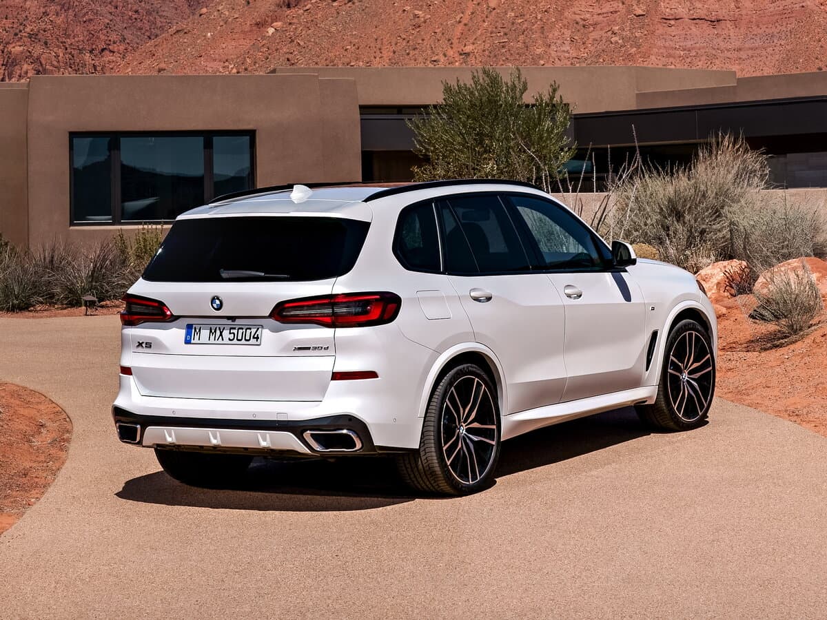BMW X5 IV (G05/G18) — 3/4 arxadan