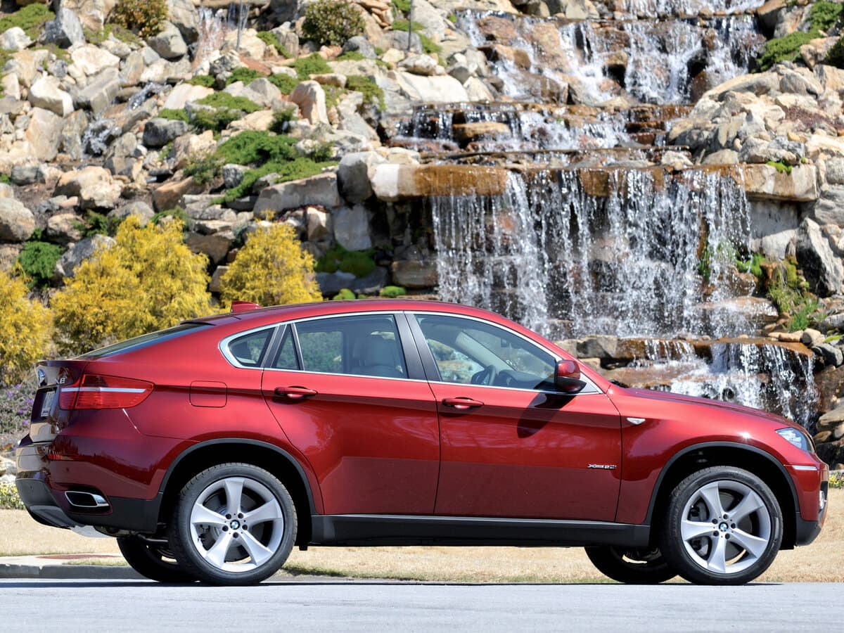 BMW X6 I (E71) — Yandan