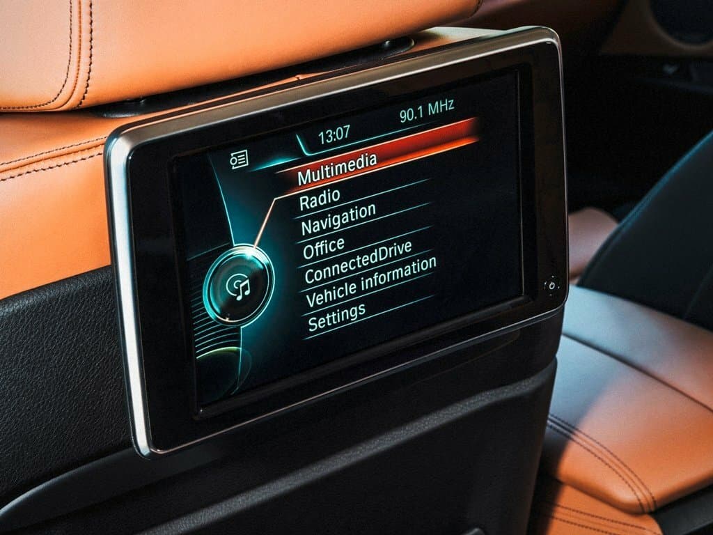 BMW X6 II (F16) — Salon, öndən