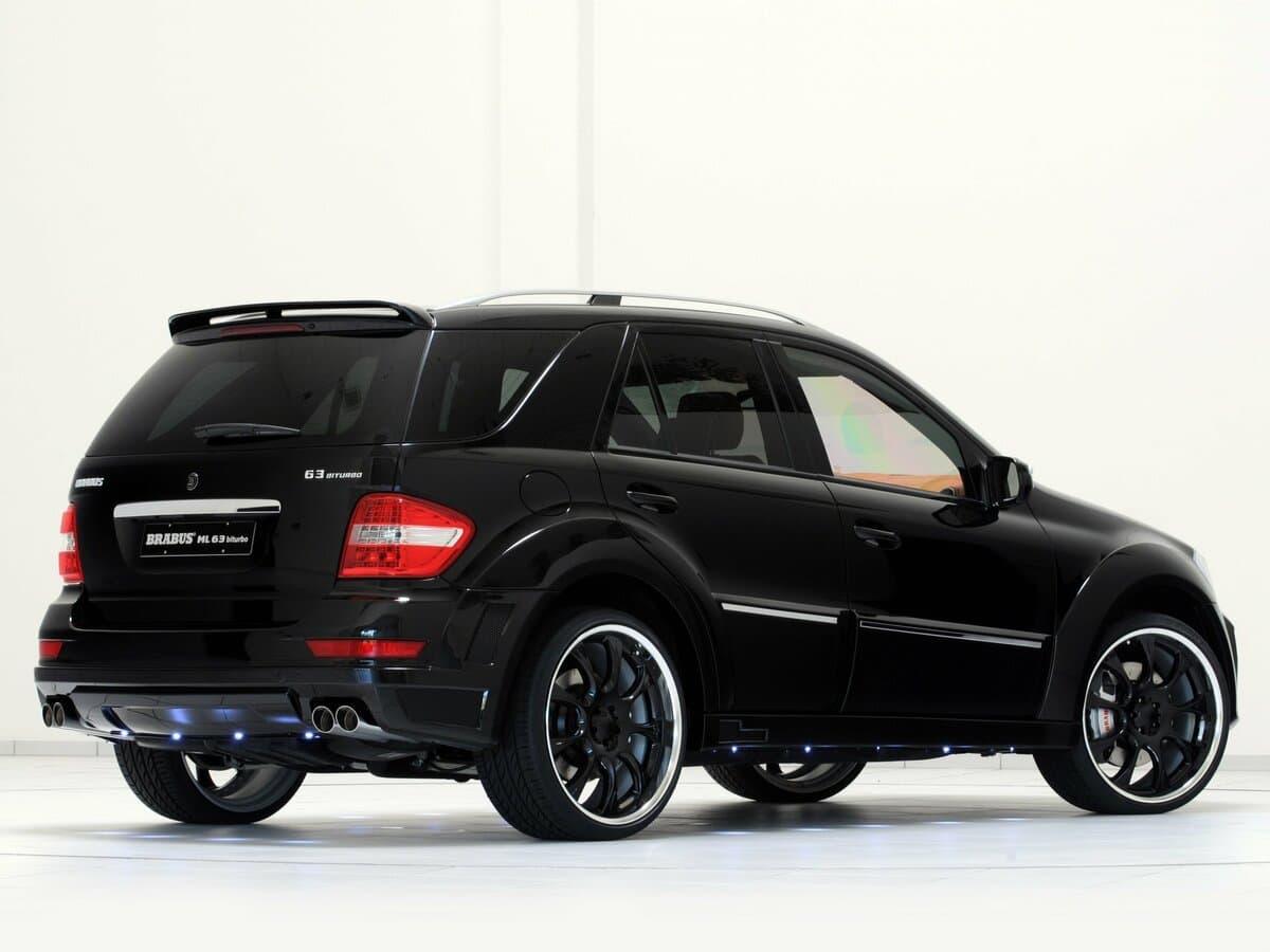 Brabus ML 63 Biturbo 2009 – 2011 — 3/4 arxadan