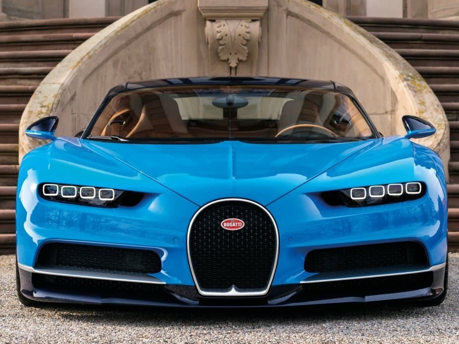 Bugatti Chiron 2016 – 2023 — Öndən