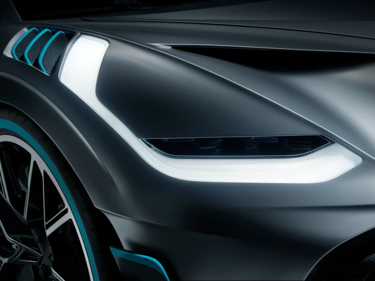Bugatti Divo 2018 – 2021 — Fara