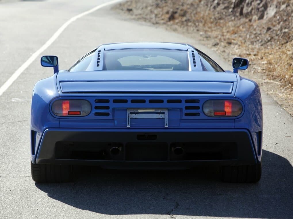 Bugatti EB 110 1991 – 1995 — Arxadan