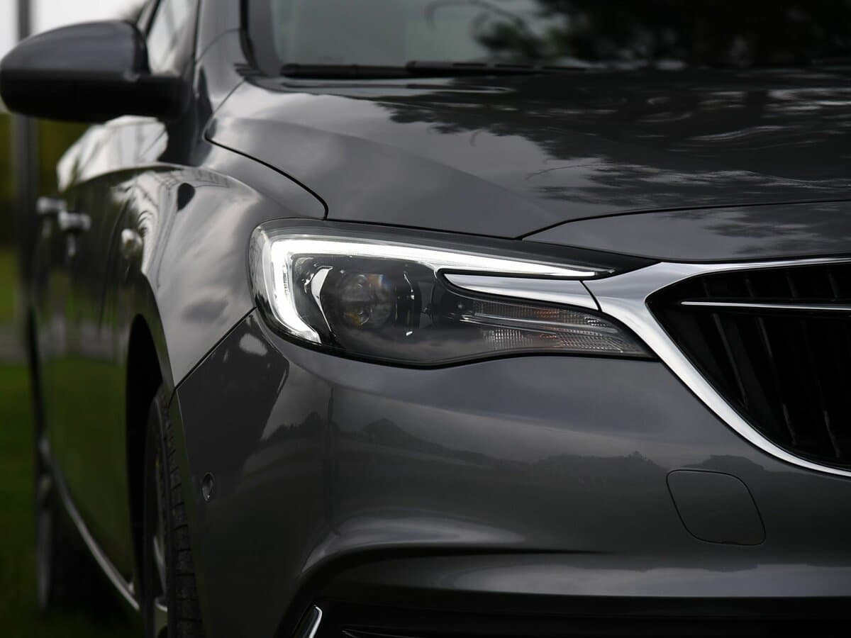 Buick Excelle III Restayling — Fara