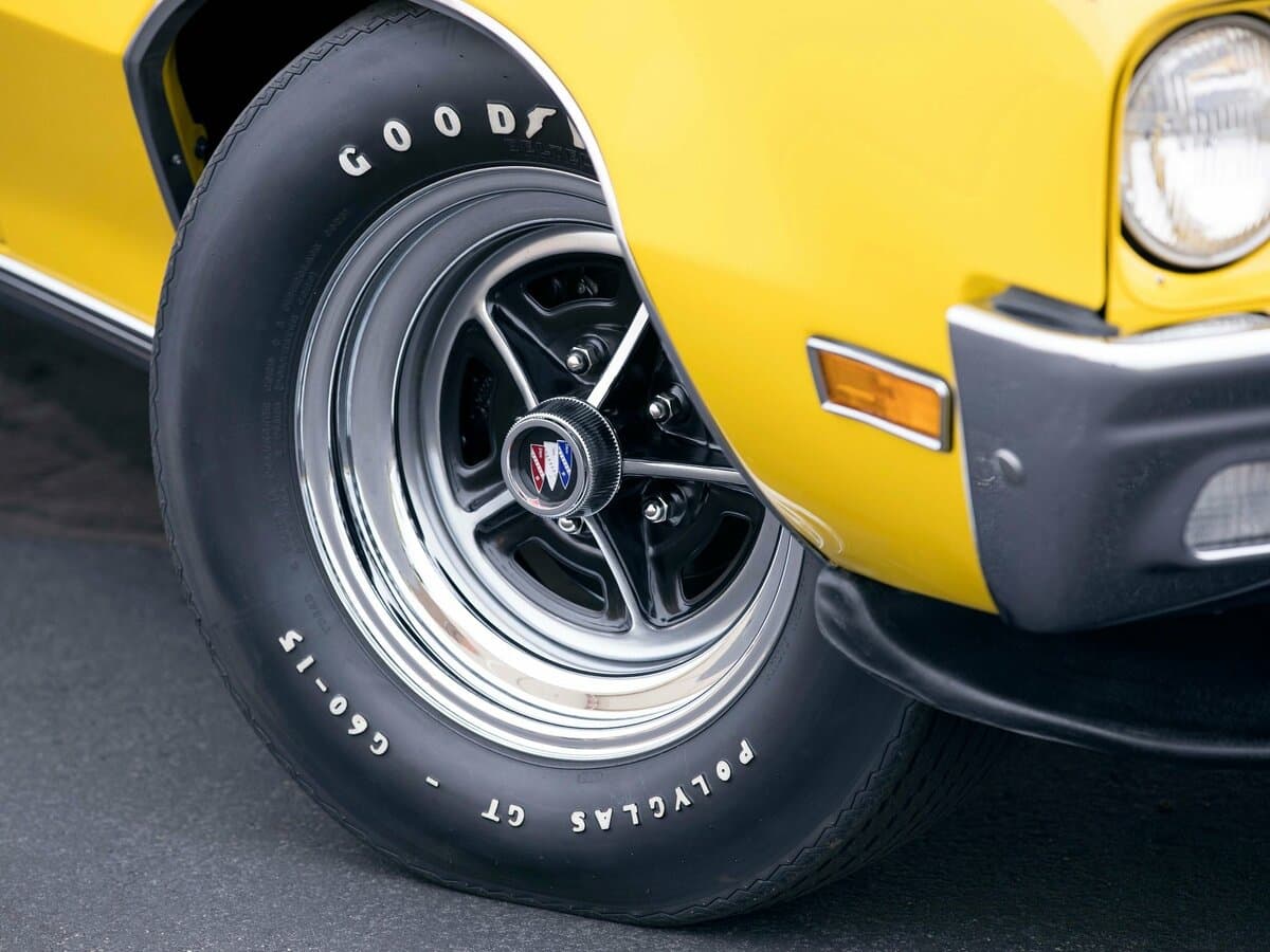 Buick GS I — Salon, öndən