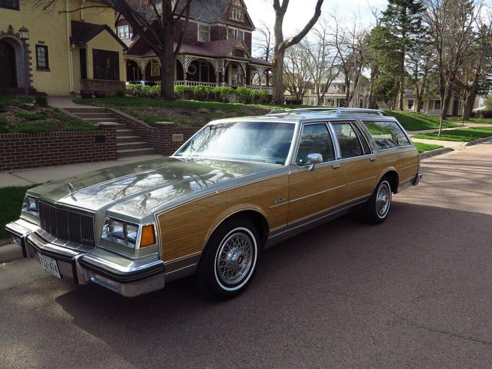 Buick LeSabre V — Əsas şəkil