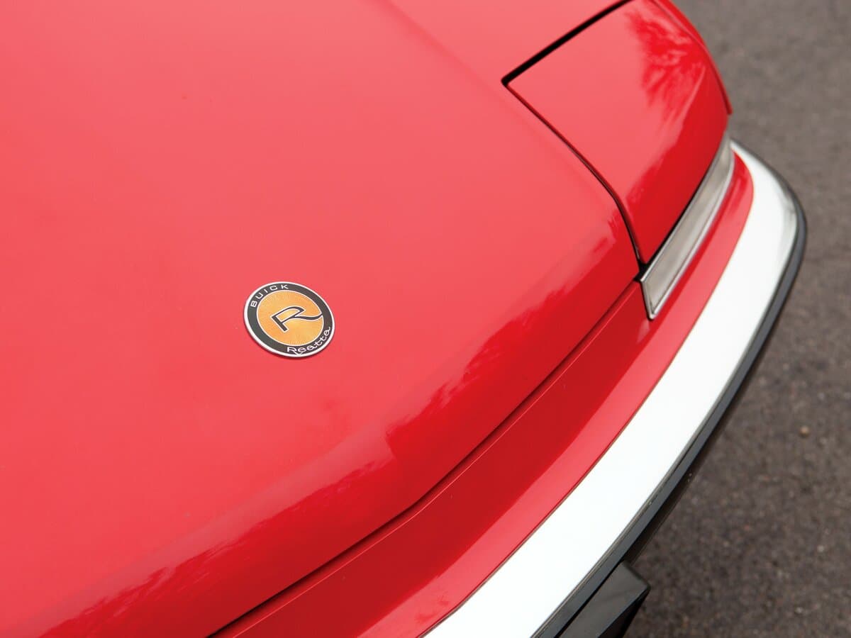 Buick Reatta 1988 – 1991 — Salon, öndən