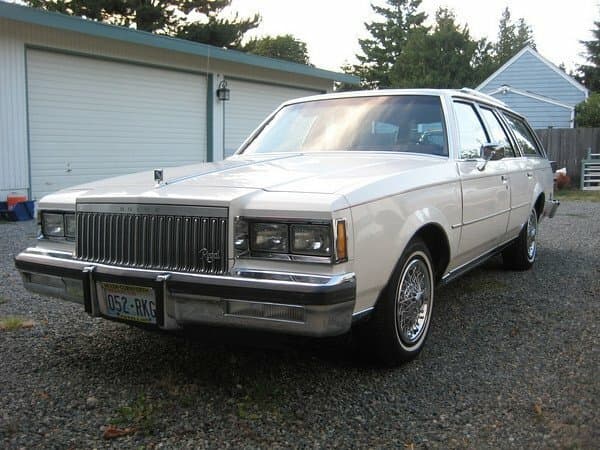 Buick Regal II — Öndən
