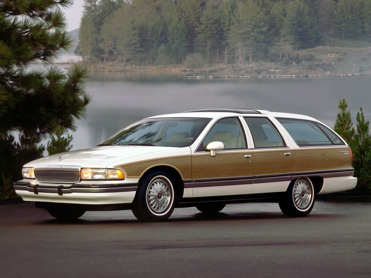 Buick Roadmaster VIII — Əsas şəkil
