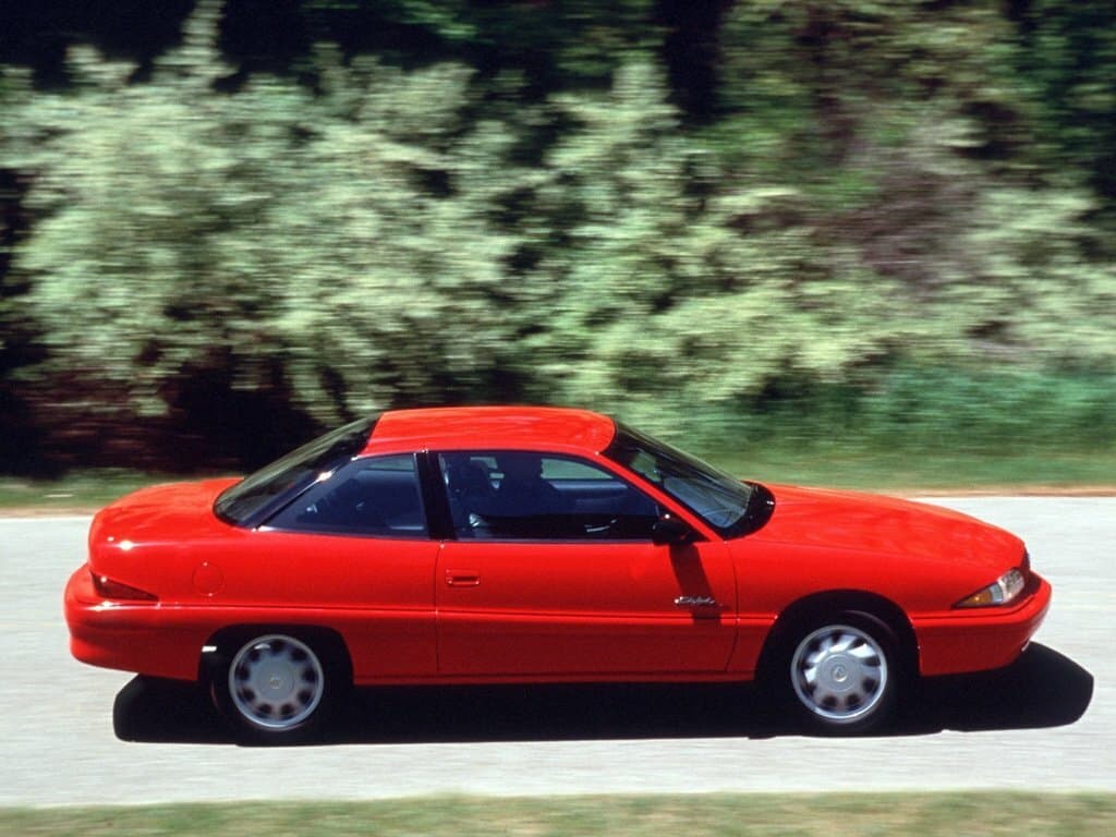 Buick Skylark IX — yandan görünüş