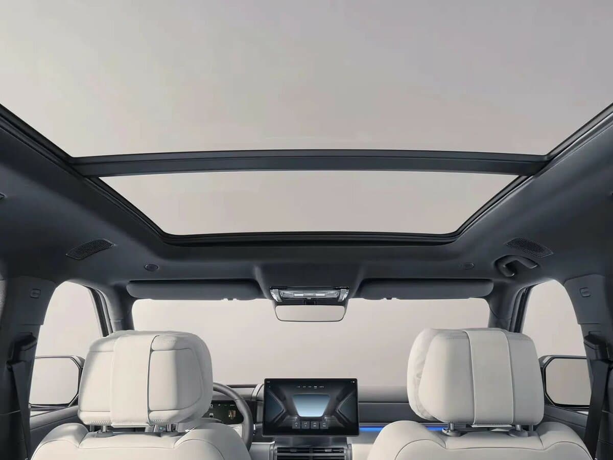 BYD FangChengBao Titanium 7 2025 – indiyədək — Salon, öndən