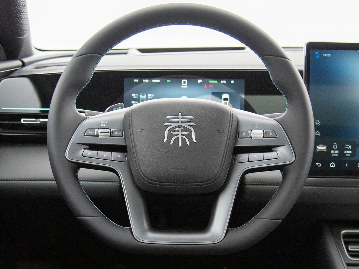 BYD Qin L 2024 – indiyədək — Sükan