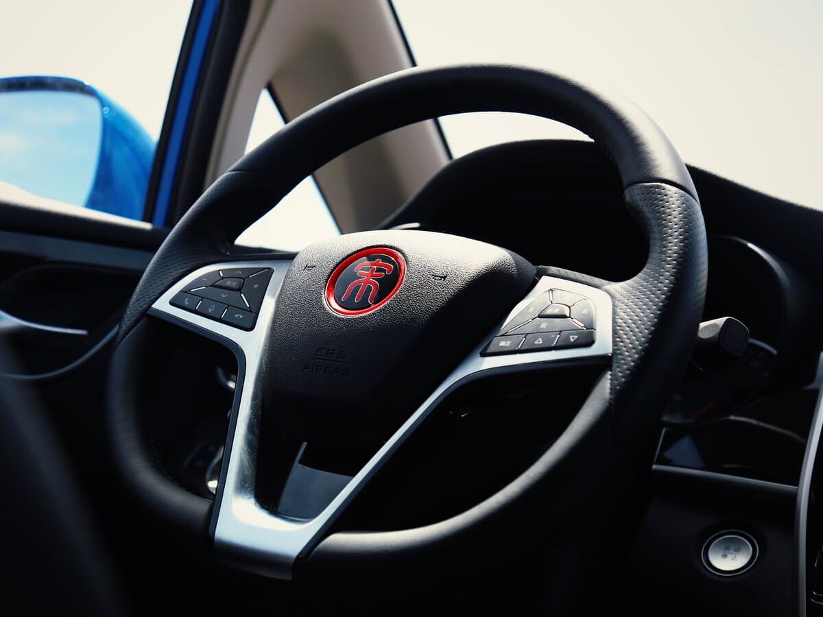 BYD Song Max I — Sükan