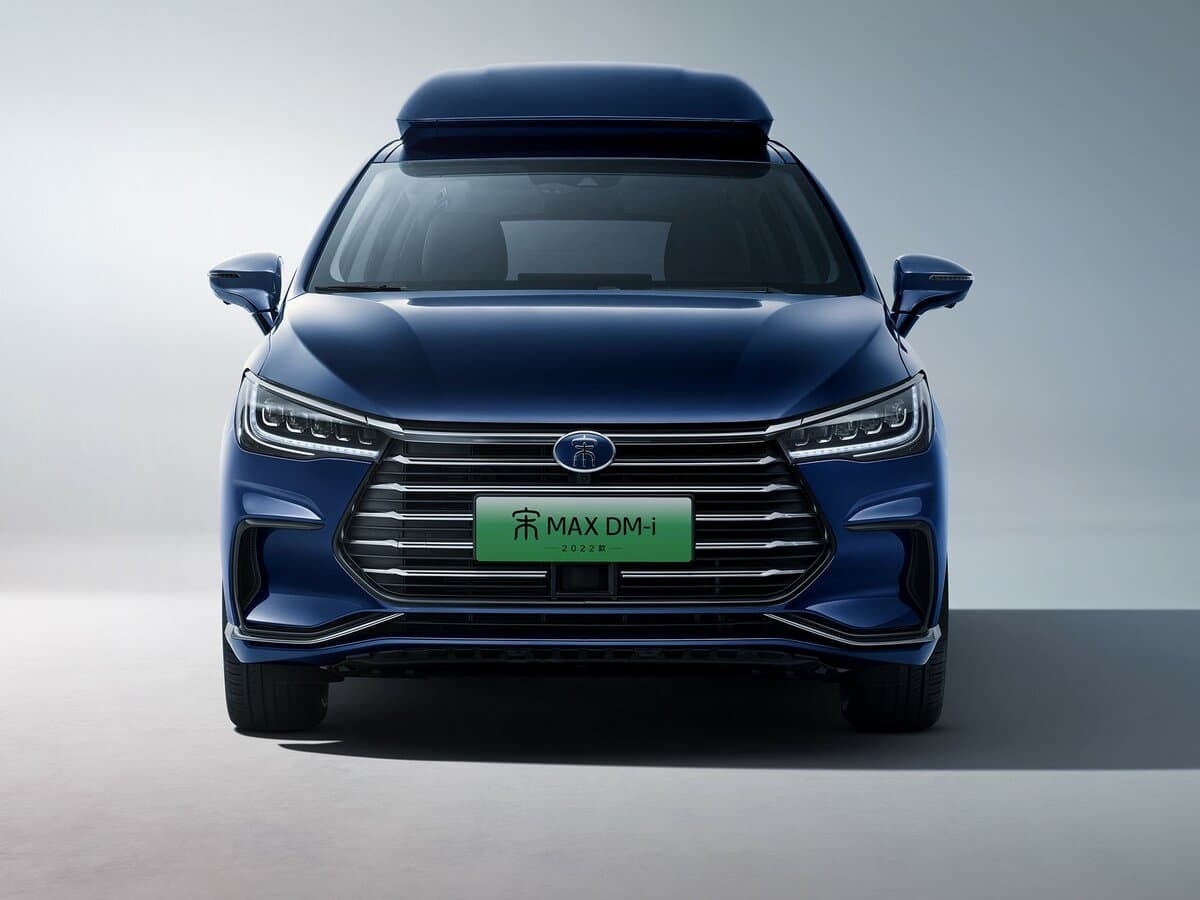 BYD Song Max I Restayling — Öndən