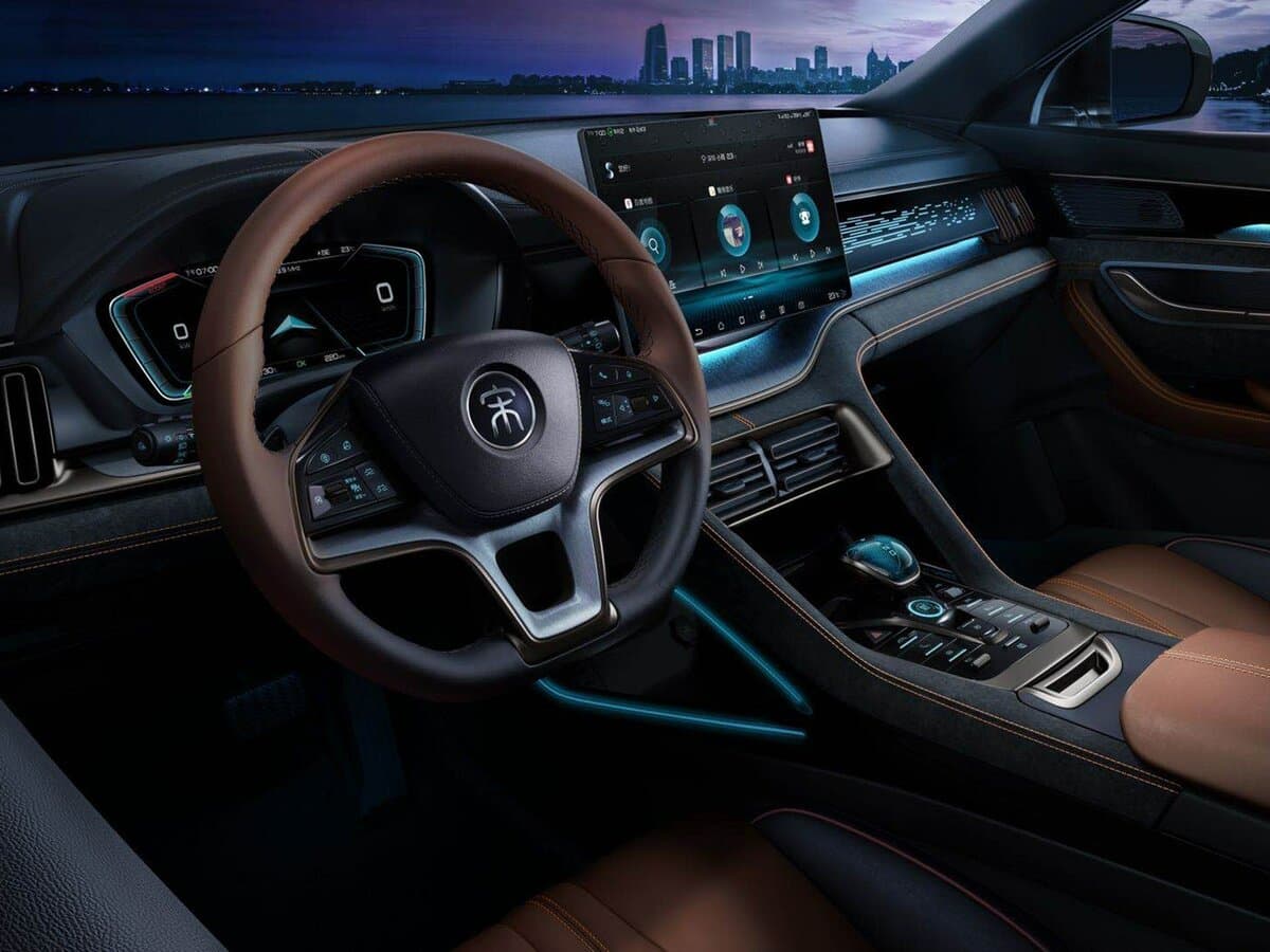 BYD Song Plus I — Sükan