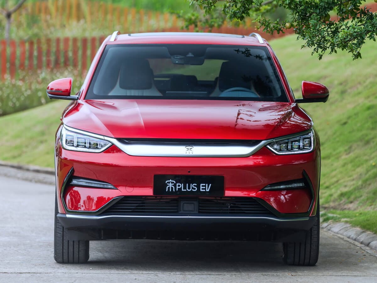 BYD Song Plus I — Öndən