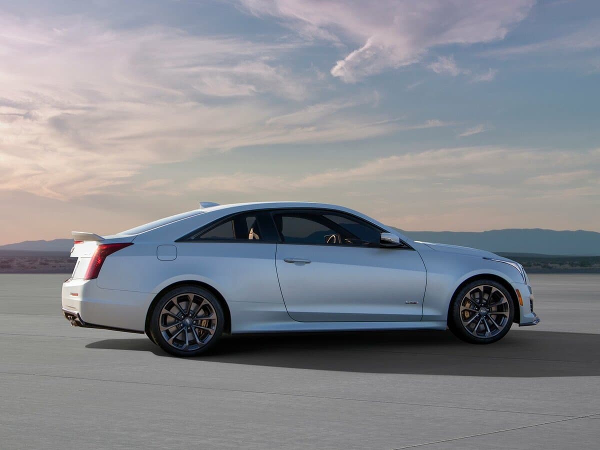 Cadillac ATS-V 2015 – 2019 — Yandan