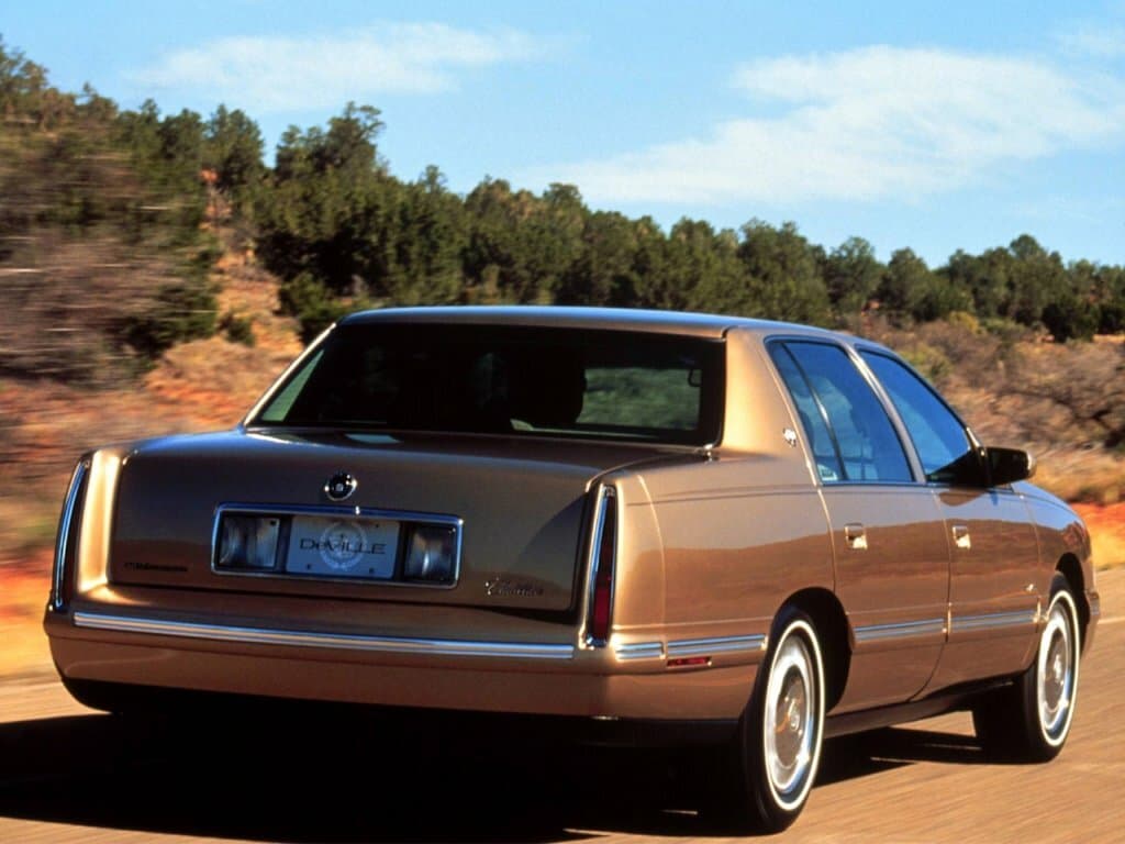 Cadillac DeVille VII — 3/4 arxadan