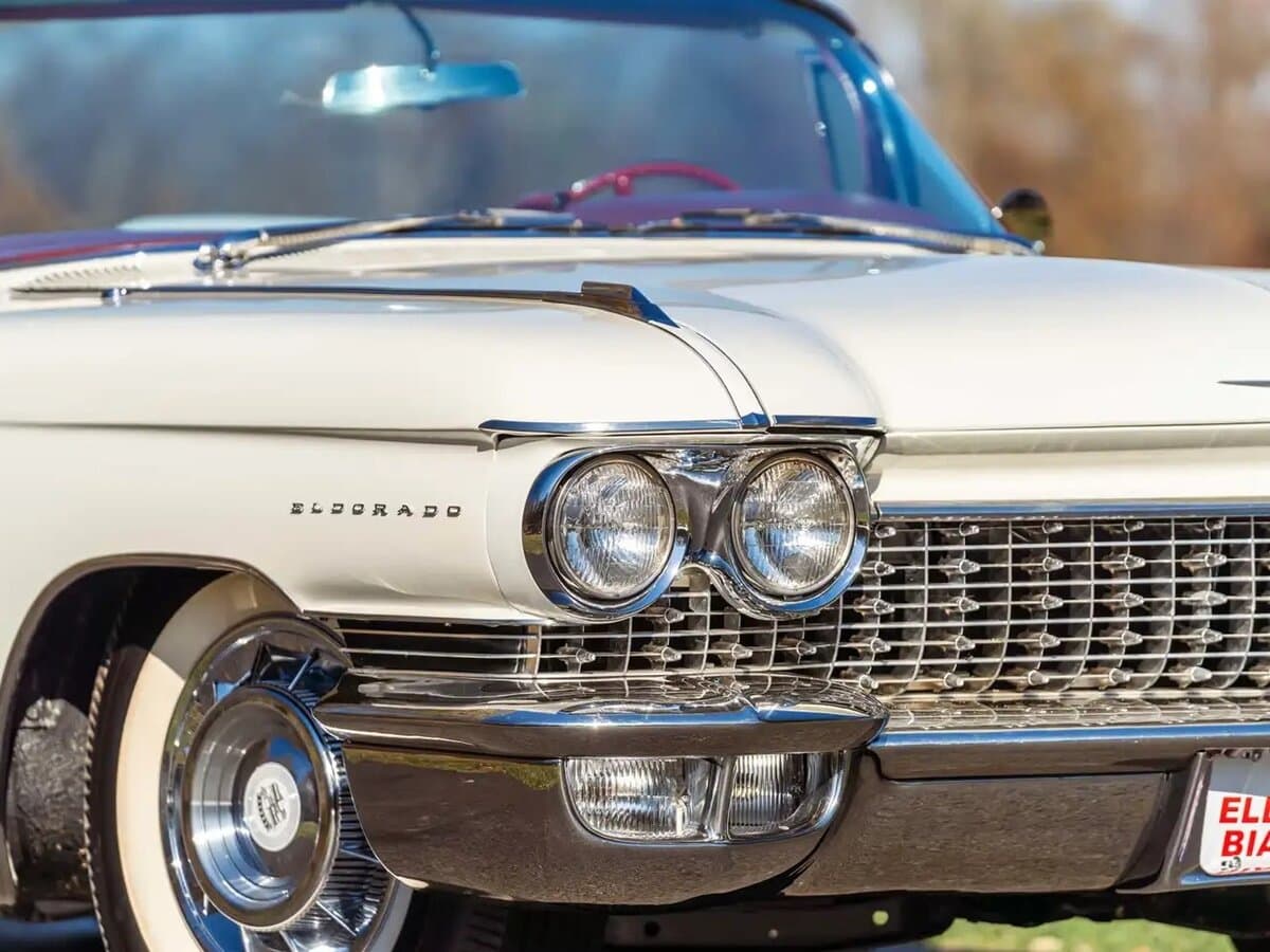 Cadillac Eldorado IV Restayling — Fara