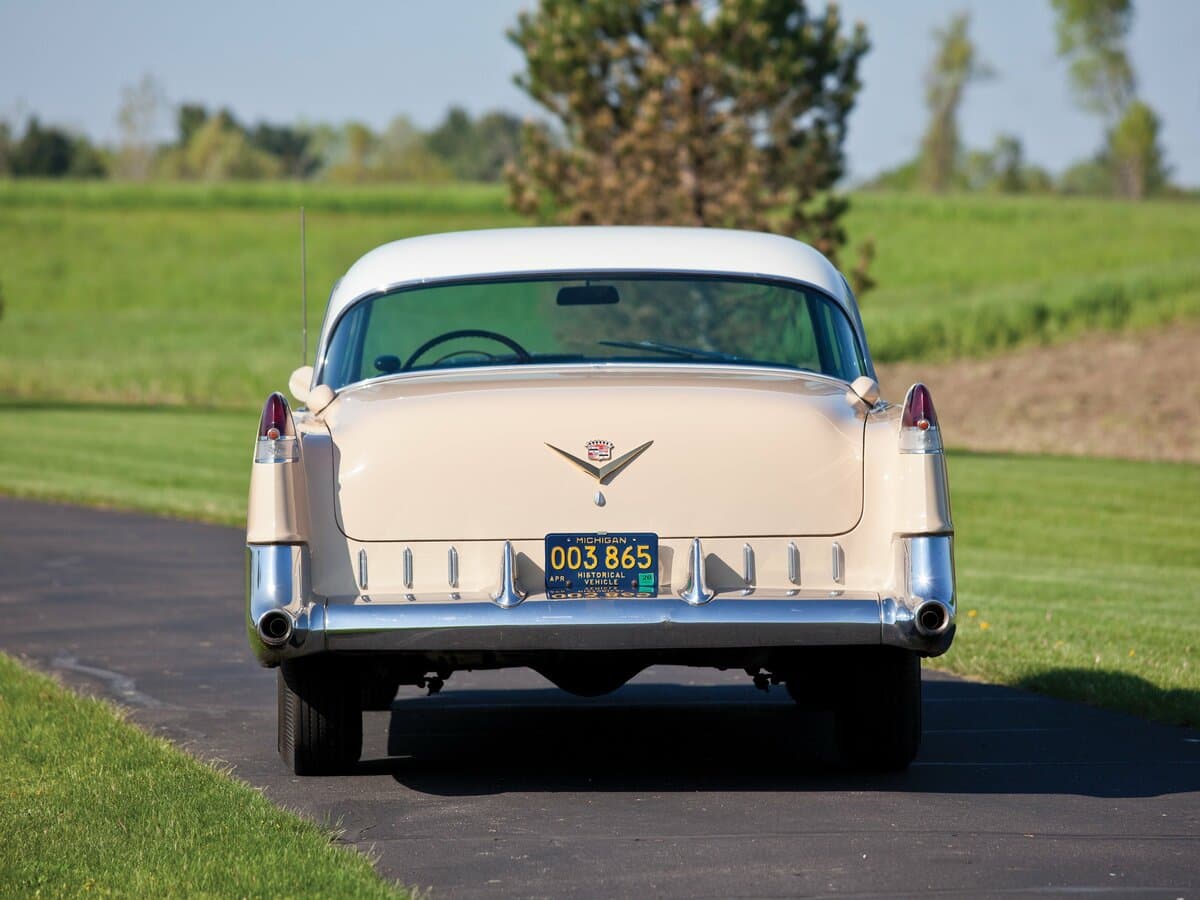 Cadillac Series 62 IV — Arxadan