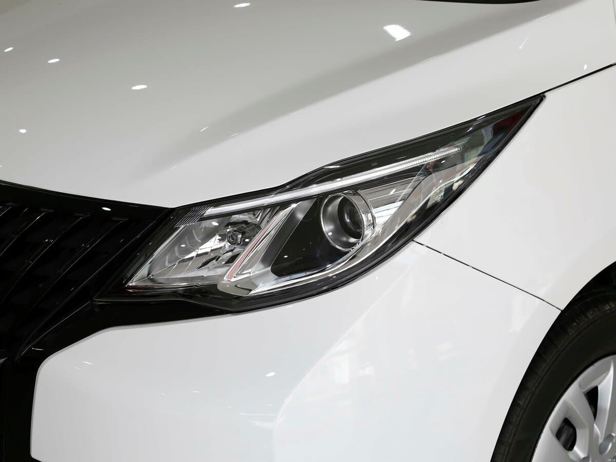 Changan Auchan A600 I Restayling — Fara