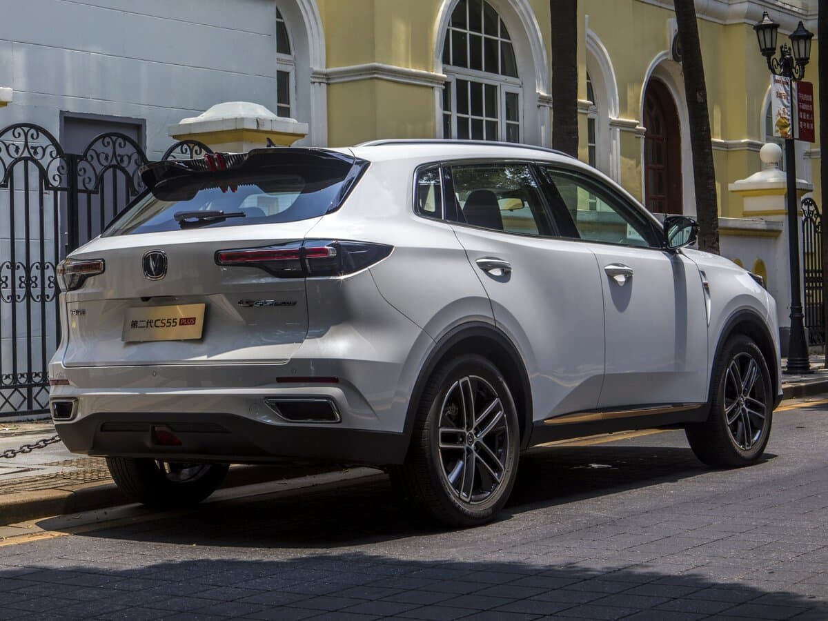 Changan CS55 Plus II — 3/4 arxadan