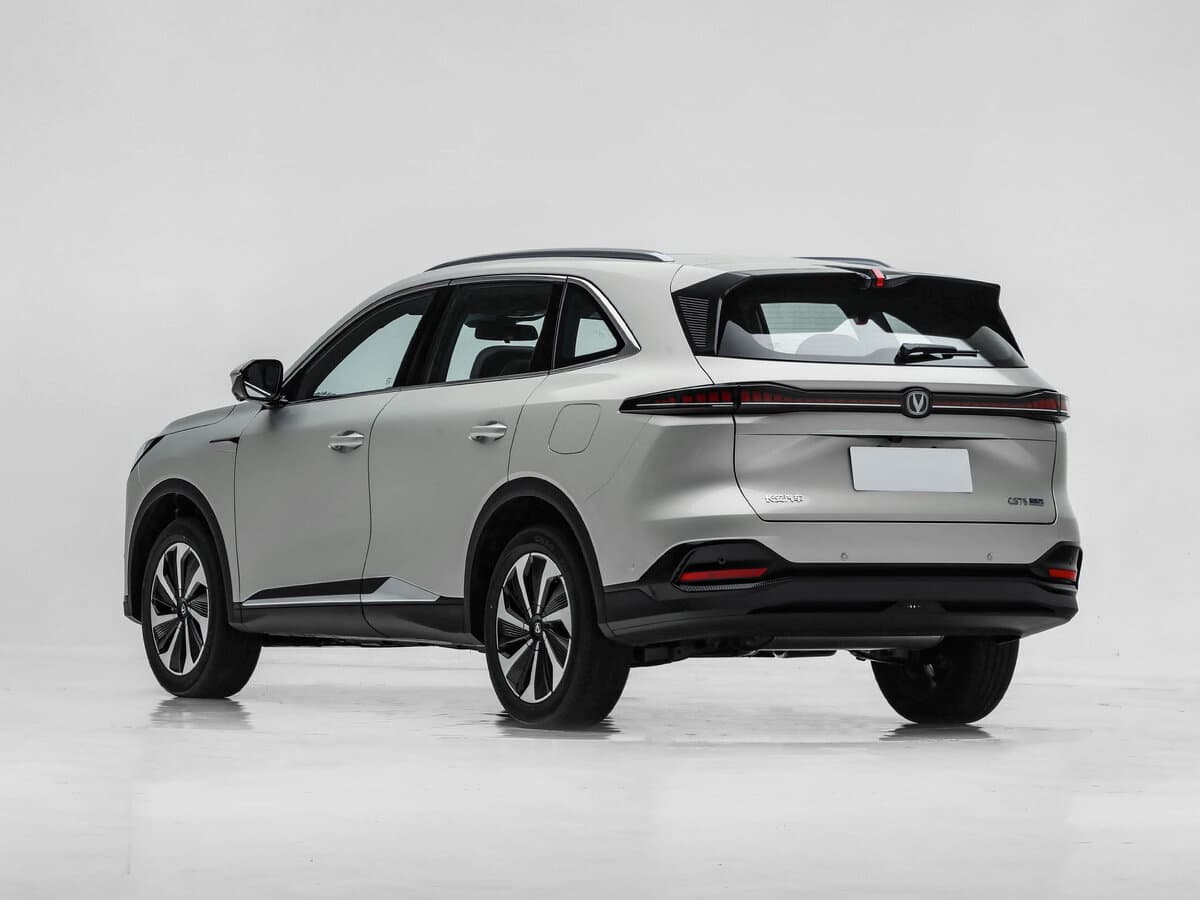 Changan CS75 Plus IV Restayling — 3/4 arxadan