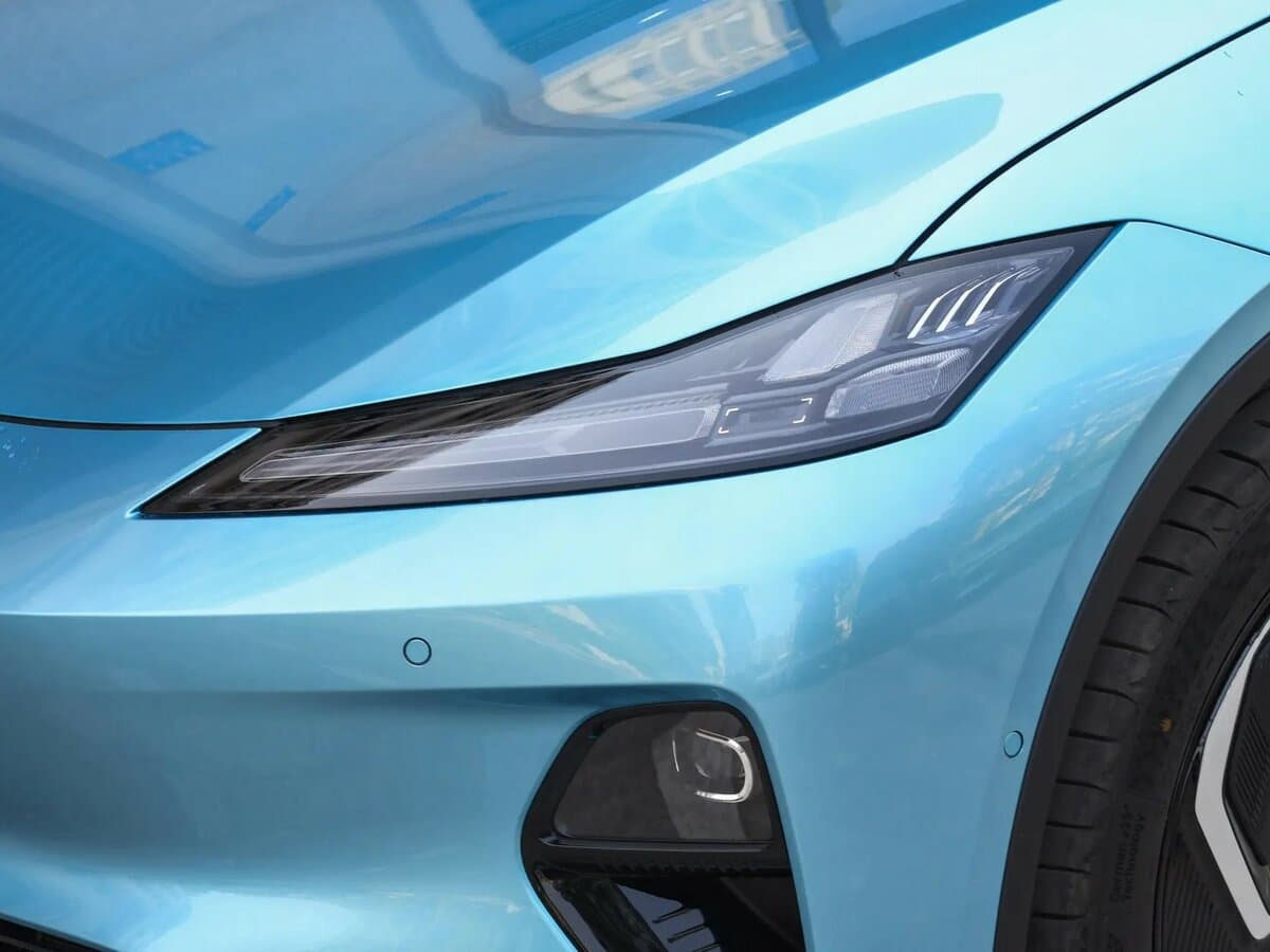 Changan Deepal L07 2024 – indiyədək — Fara