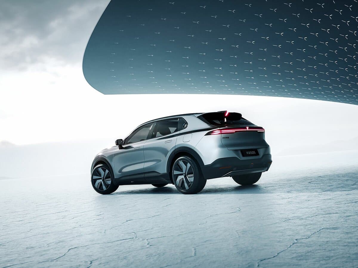 Changan Deepal S05 I — 3/4 arxadan