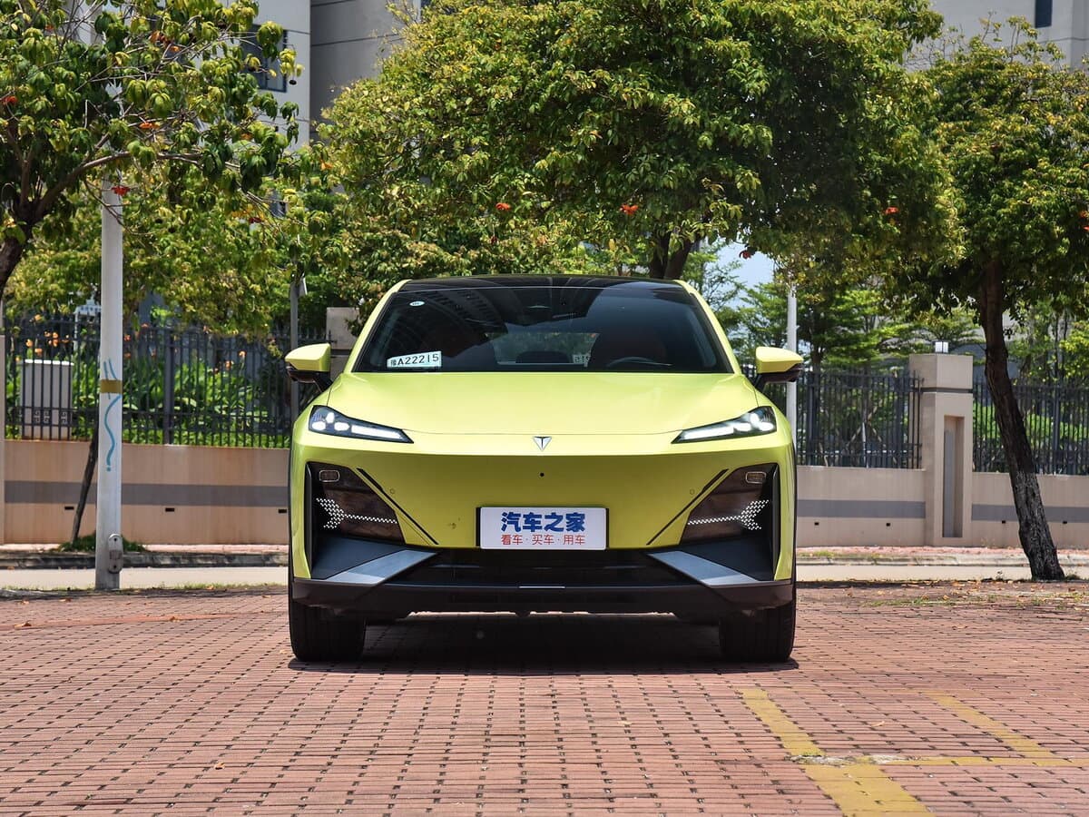 Changan Deepal S07 I — Öndən