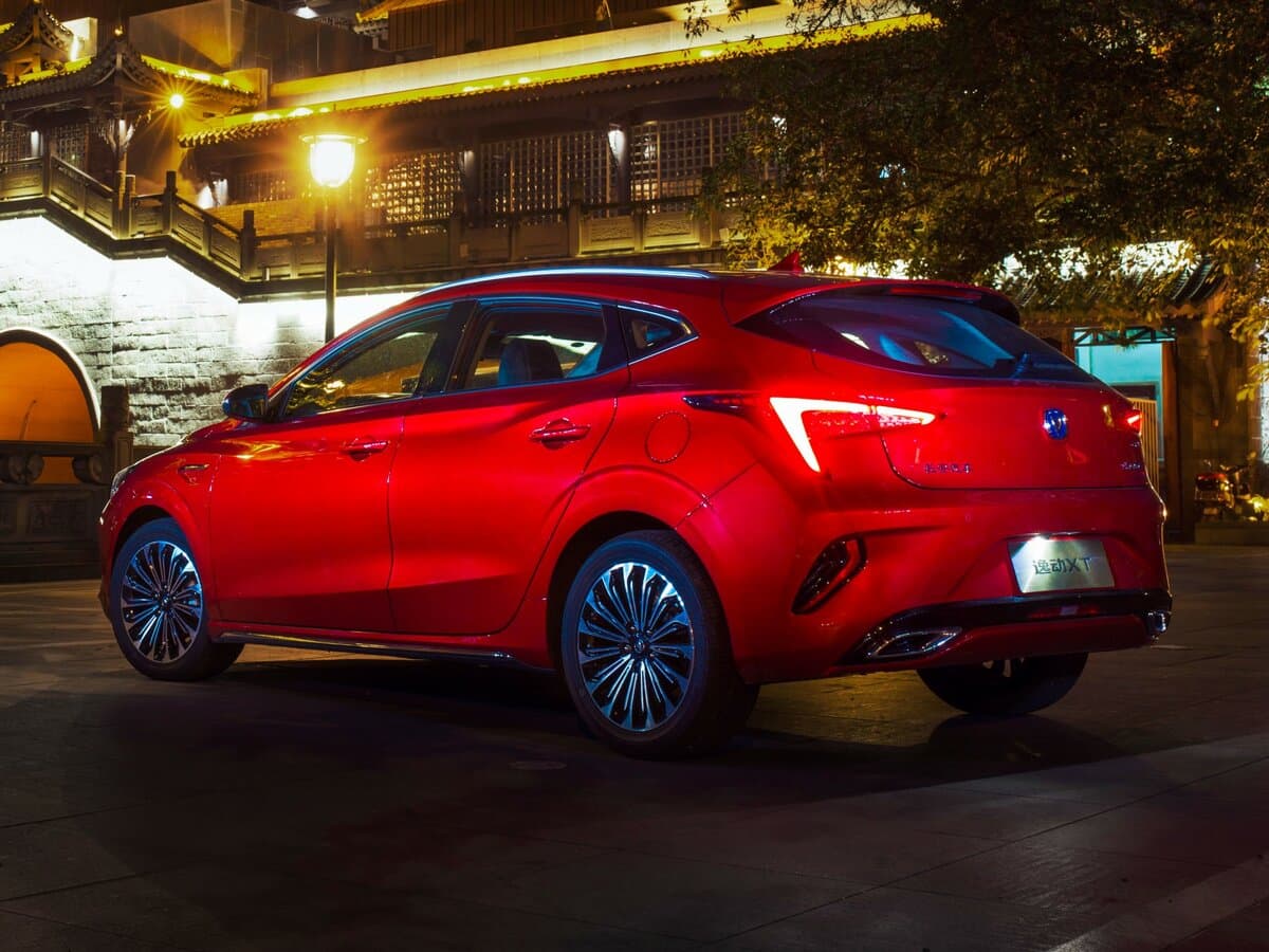Changan Eado II — 3/4 arxadan
