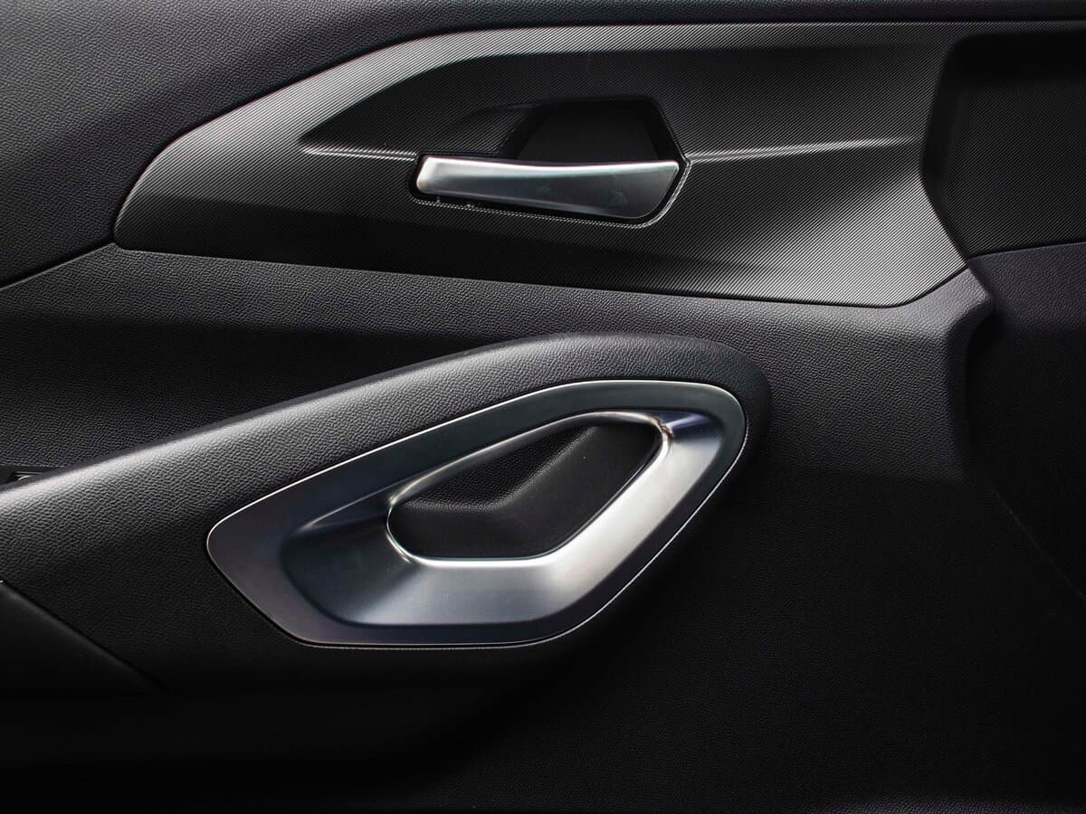 Changan Hunter I — Qapı