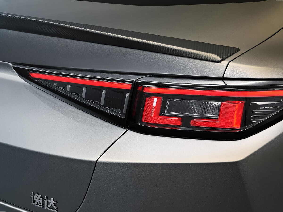 Changan Lamore 2023 – indiyədək — Detal