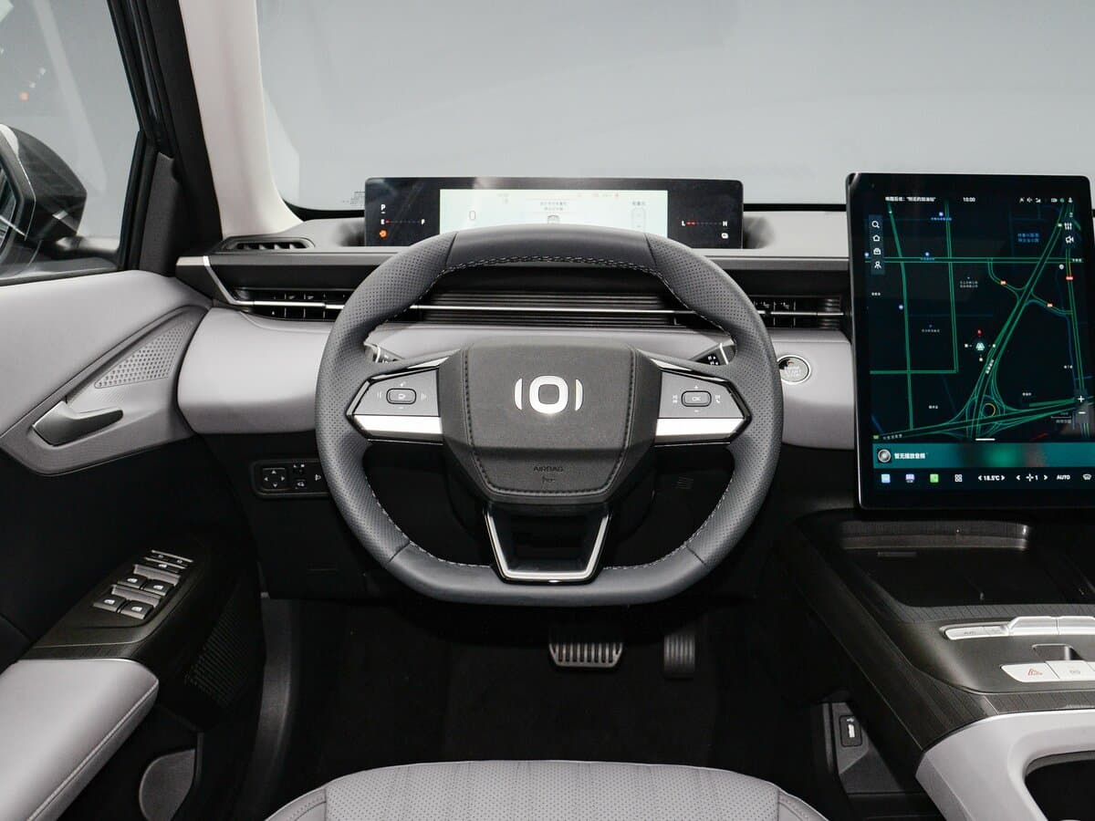 Changan Qiyuan A05 I Restayling — Sükan