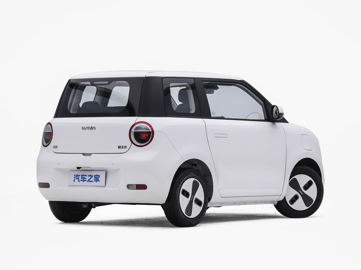 Changan Qiyuan Lumin 2025 – indiyədək — 3/4 arxadan