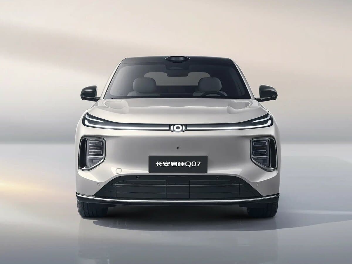 Changan Qiyuan Q07 2025 – indiyədək — Öndən